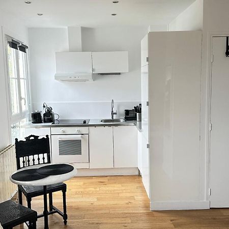 Apartmán Charmant Studio Au Coeur Du 18E Paříž Exteriér fotografie